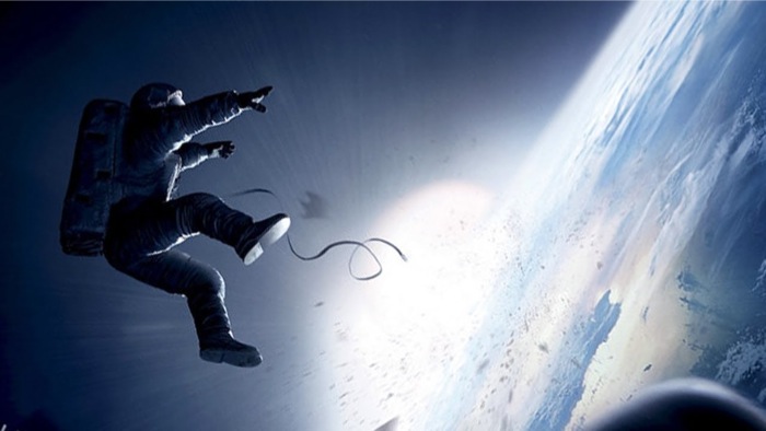 Γιατί το Gravity είναι (μάλλον) η καλύτερη blockbuster ταινία της χρονιάς
