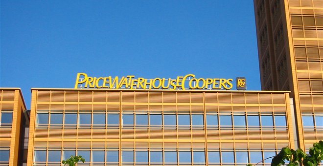 PwC: Στα 100 δισ. ευρώ οι συναλλαγές χαρτοφυλακίων δανείων το 2014