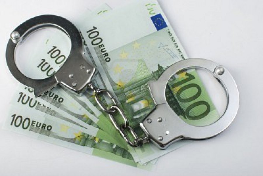 Συνελήφθη 76χρονη για χρέη ένα εκατ. ευρώ
