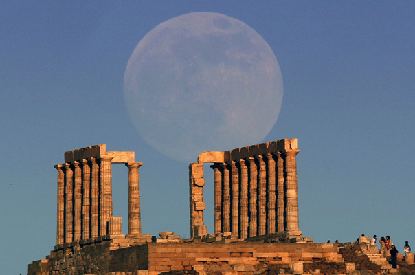 «Ύμνοι» των αμερικανικών ΜΜΕ για την τουριστική Ελλάδα