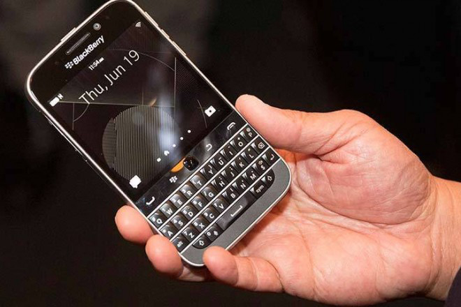 Ένα «κλασσικό» Blackberry για τους φανατικούς οπαδούς του