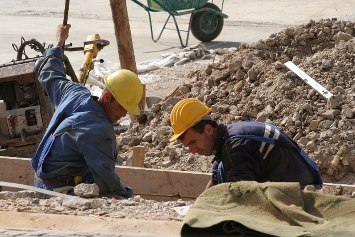 Τρίτοι σκληρότερα εργαζόμενοι παγκοσμίως οι Έλληνες