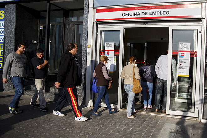 «Η ανεργία απειλεί την ύπαρξη της Ευρωζώνης»