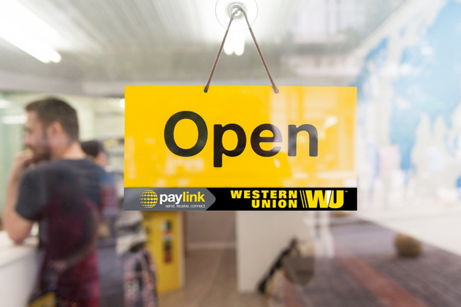 Και η Western Union πάει Κούβα