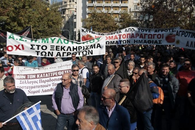 Νέα αναβολή στη φορολόγηση των αγροτών για την άνοιξη