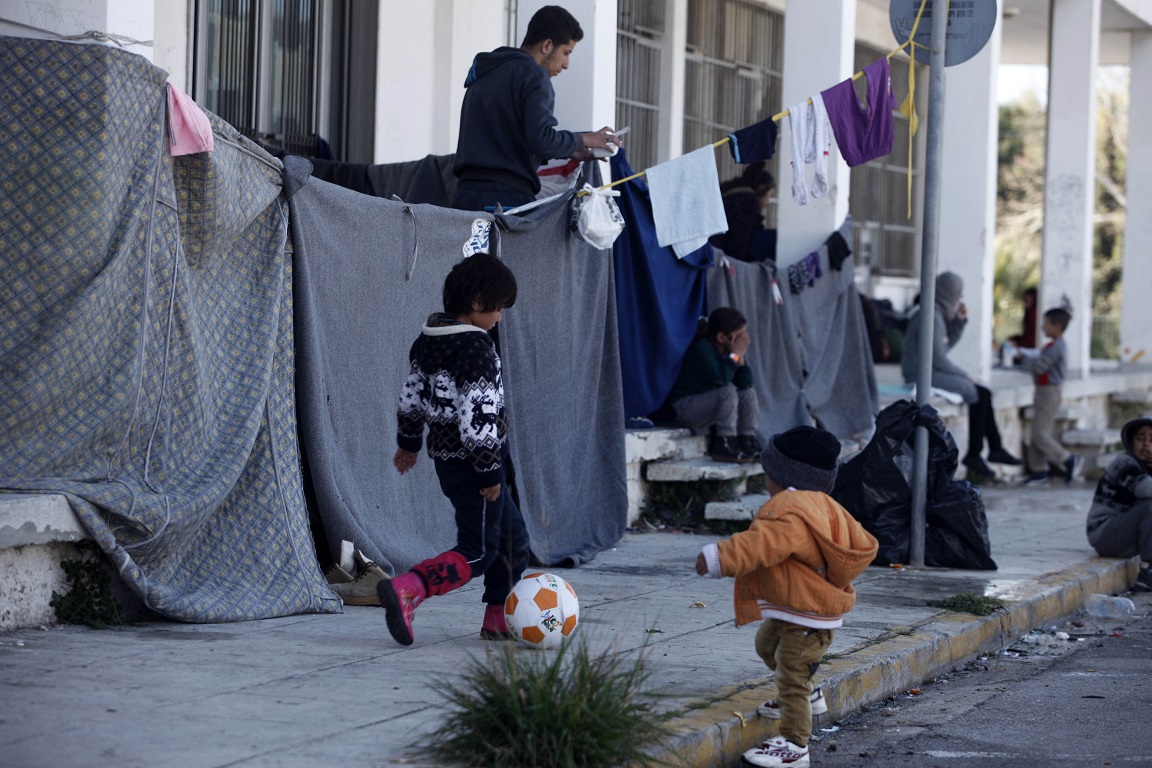 Times: Περίεργα πράγματα συμβαίνουν όταν πέφτουν τα φώτα στο Ελληνικό