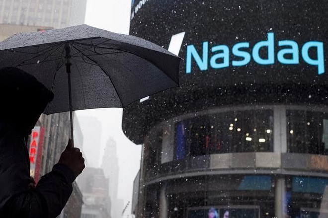 Άνοδος στη Wall Street – Νέο υψηλό ρεκόρ για τον Nasdaq