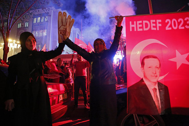 Εντάλματα σύλληψης 110 πολιτών στην Τουρκία για ενδεχόμενες σχέσεις με τον Γκιουλέν