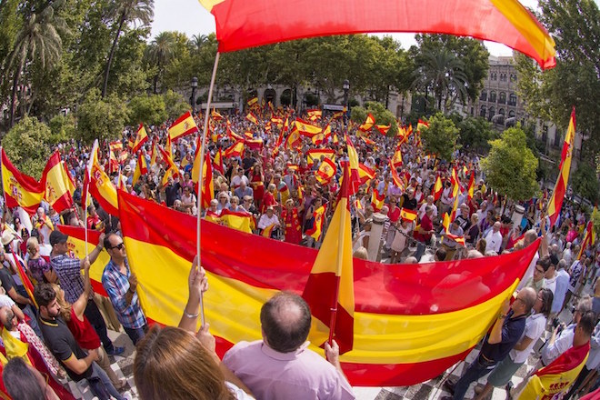 Ένταση στην Καταλονία ενόψει του αυριανού δημοψηφίσματος για την ανεξαρτησία της