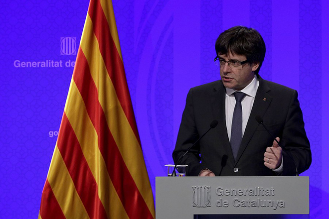 Την «αποκατάσταση όσων καθαιρέθηκαν» ζητά για το 2018 ο ηγέτης της Καταλονίας από τη Μαδρίτη