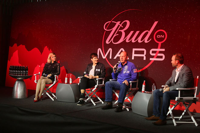 Η Budweiser θέλει να είναι η πρώτη μπίρα στον πλανήτη Άρη