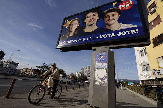 Όλα έτοιμα για το κρίσιμο δημοψήφισμα στην ΠΓΔΜ – «Κλειδί» η συμμετοχή των πολιτών