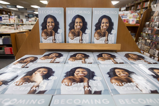 Απόλυτο best-seller η αυτοβιογραφία της Μισέλ Ομπάμα