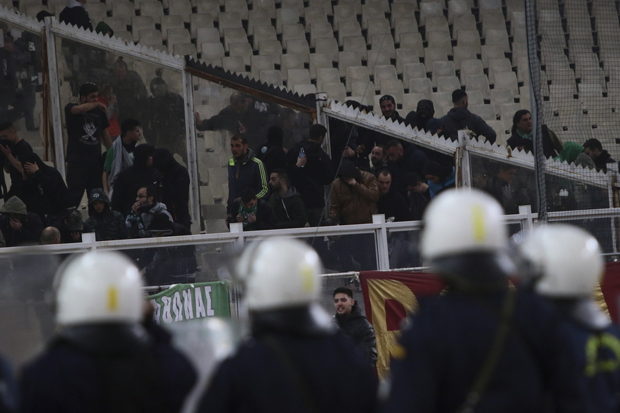 Στον εισαγγελέα σήμερα ο 18χρονος για τα επεισόδια στον Ρέντη