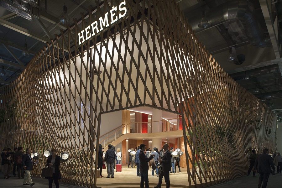 Hermès: Αψηφά την κρίση με τις εμβληματικές τσάντες Birkin