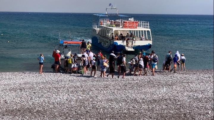 Ρόδος: Η μεγαλύτερη επιχείρηση εκκένωσης που έγινε ποτέ σε πυρκαγιά στη χώρα