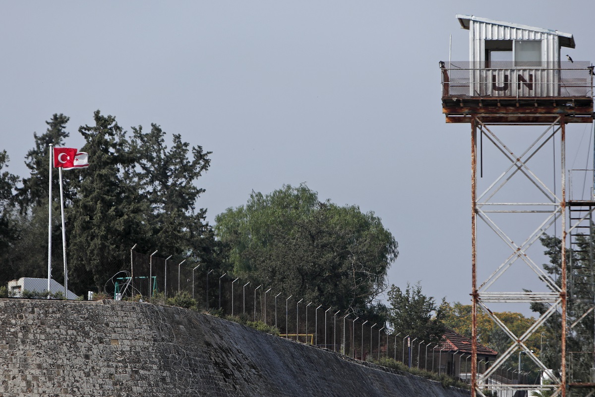 Κύπρος: Eπίθεση Τουρκοκυπρίων σε ειρηνευτική δύναμη του ΟΗΕ