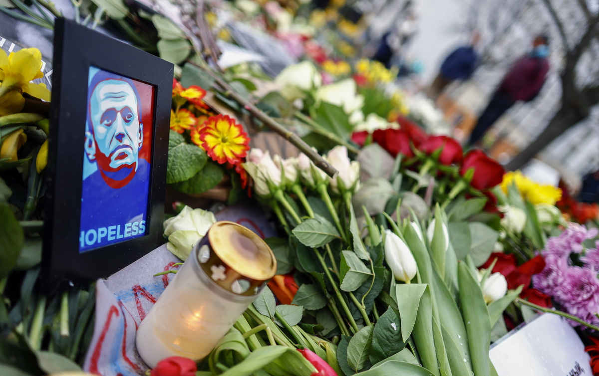Γιούλια Ναβάλναγια: Ο «δαιμονικός» Πούτιν «βασανίζει» τη σορό του Αλεξέι