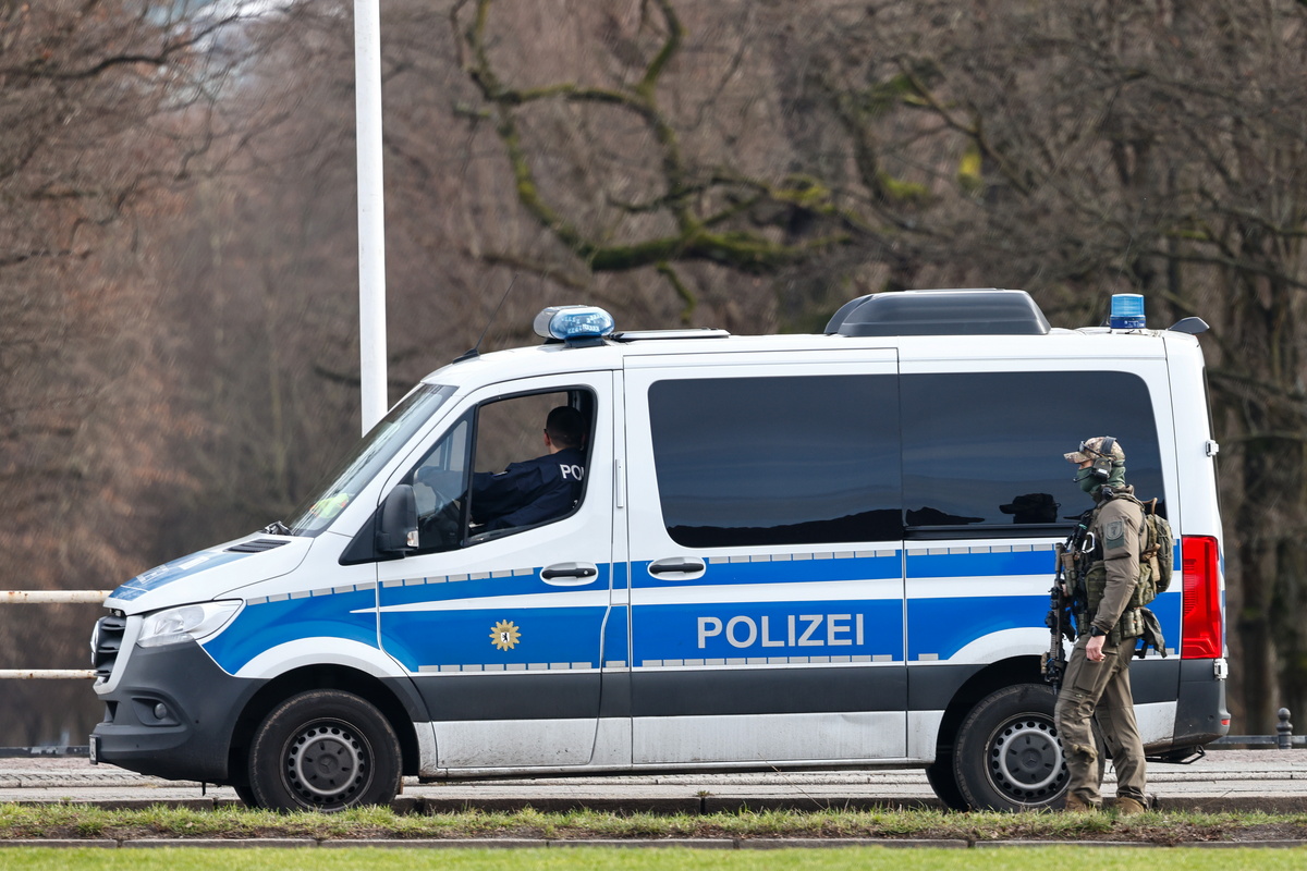 Δολοφονική επίθεση με μαχαίρι στη Γερμανία εναντίον ακροδεξιού πολιτικού