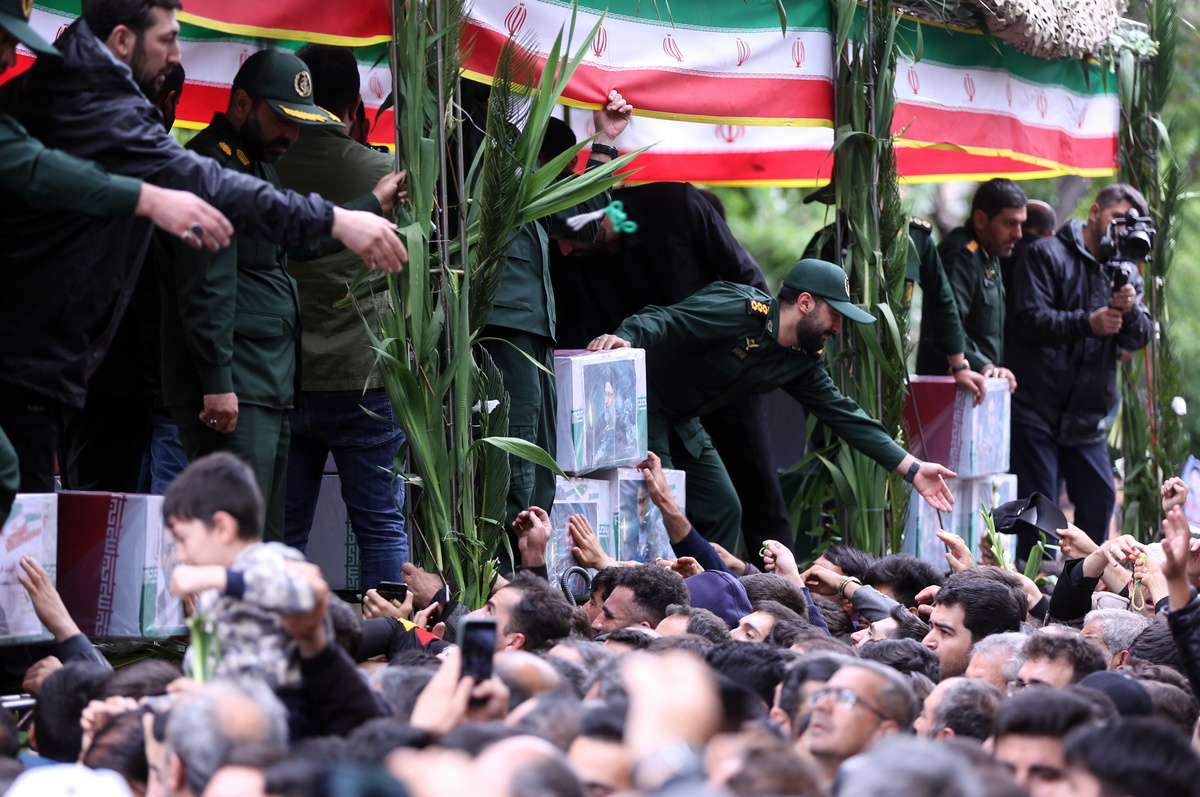 Το Ιράν δεν «βλέπει» εγκληματική ενέργεια για τον θάνατο του Ραϊσί