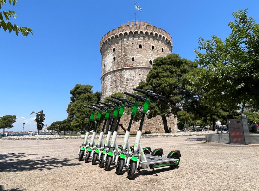 Τα ηλεκτρικά πατίνια της Lime επιστρέφουν στην Ελλάδα