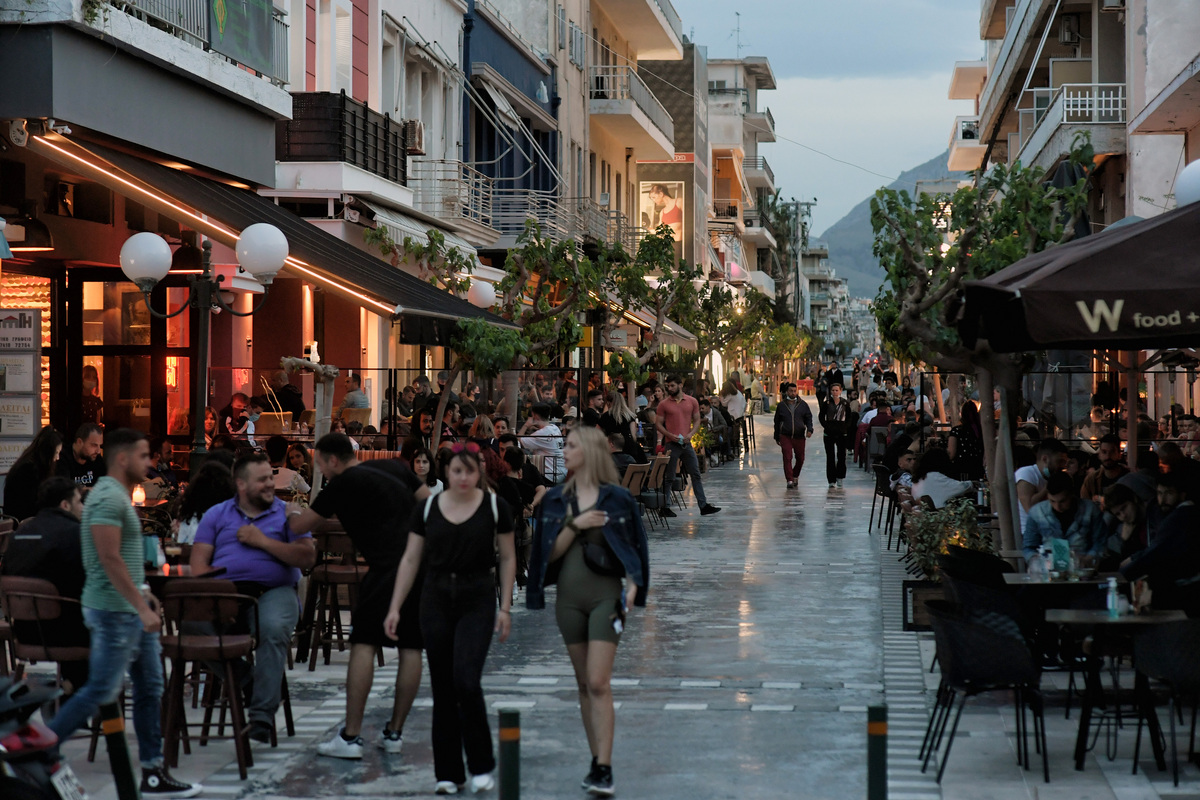 Κοντά στο 1,8 δισ. ευρώ ο τζίρος των καταλυμάτων στην Ελλάδα για τον Ιούλιο