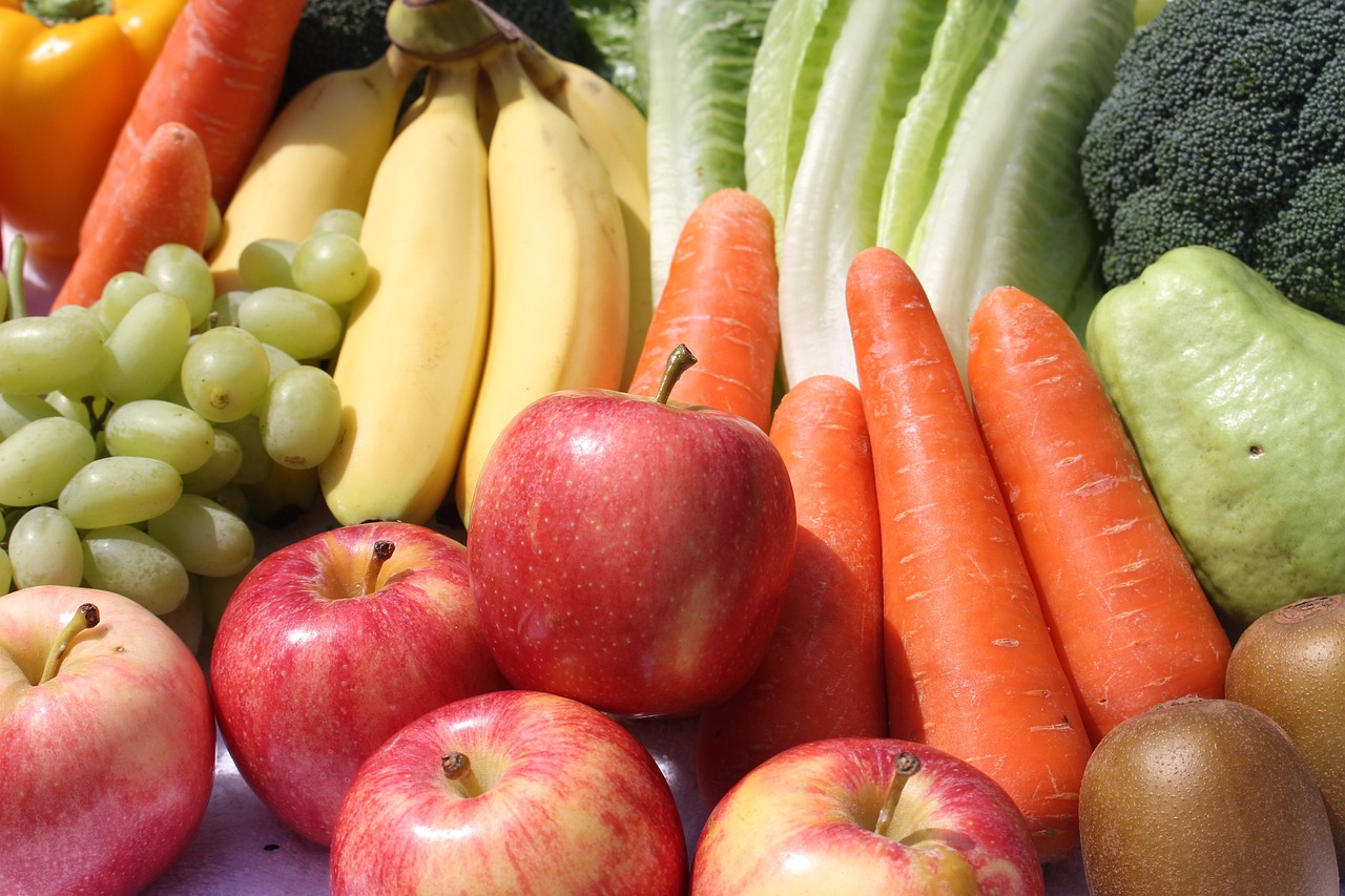 Κατά πόσο αυξήθηκαν οι εισαγωγές φρούτων και λαχανικών το 5μηνο του 2024