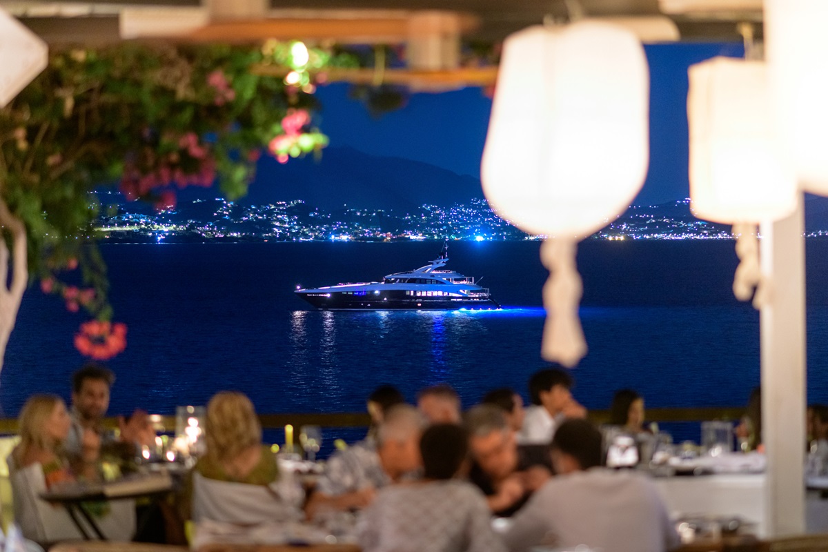 H fine dining εμπειρία απογειώνεται στην Αθηναϊκή Ριβιέρα