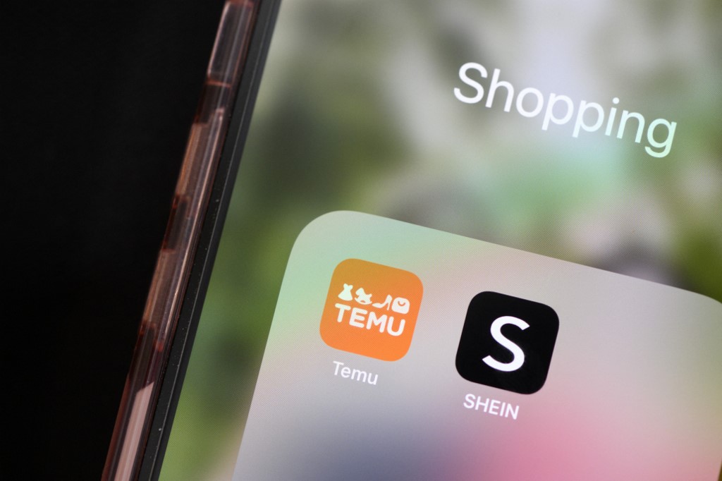 Shein vs Temu: Πόλεμος γιγάντων με κατηγορίες για παραποίηση και απάτη