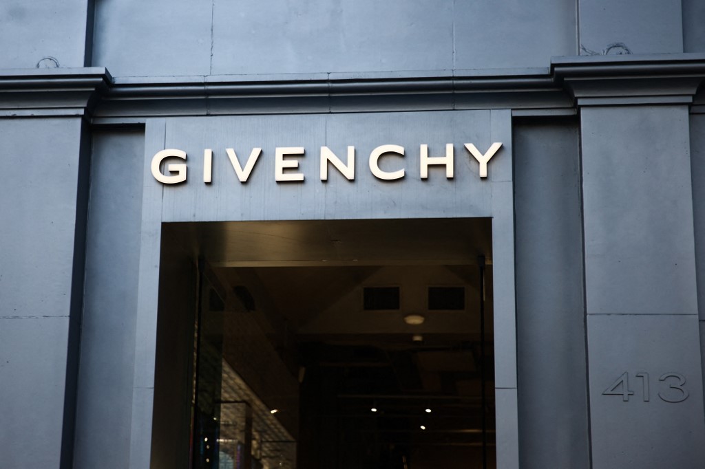 Αλλαγή σκυτάλης στην Givenchy: Ποια είναι η νέα διευθύντρια δημιουργικού