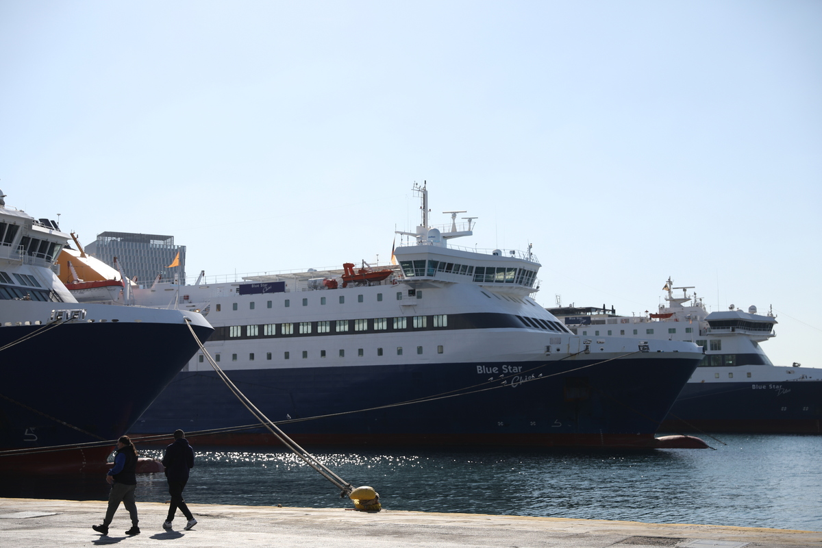 ΠΝΟ: Έληξε η απεργία – Αναχωρούν τα πλοία