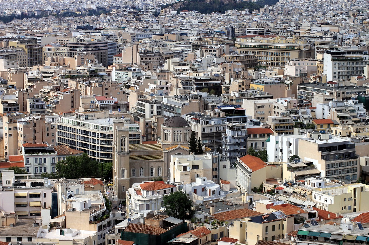 Στεγαστική κρίση: Τα 6+3 προγράμματα του υπ. Κοινωνικής Συνοχής και Οικογένειας