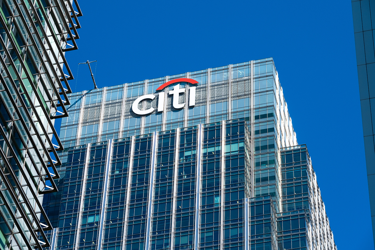 Citi: Το επίπεδο ανθεκτικότητας των ελληνικών τραπεζών και οι νέες τιμές-στόχοι