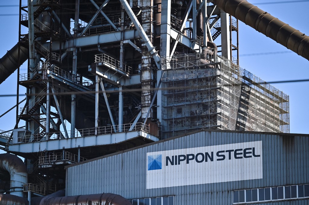 US Steel και Nippon Steel απειλούν με προσφυγή στη δικαιοσύνη μετά το «μπλόκο» Μπάιντεν