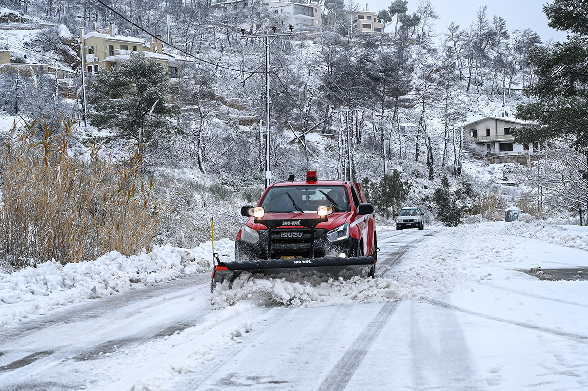 Κακοκαιρία: Πώς θα εξελιχθούν τα φαινόμενα τις επόμενες ώρες – Σε ποιες περιοχές θα χιονίσει