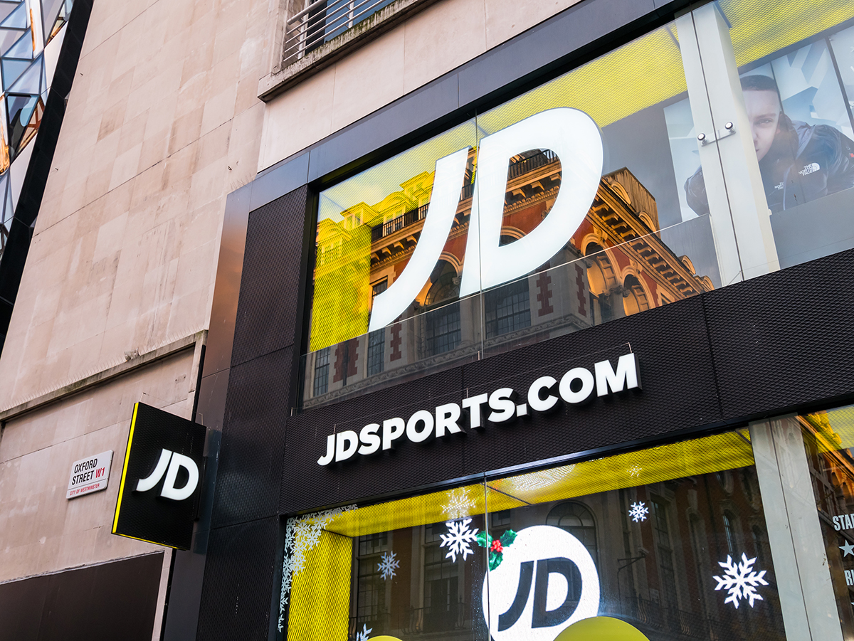 Η JD Sports προειδοποιεί για χαμηλότερα κέρδη