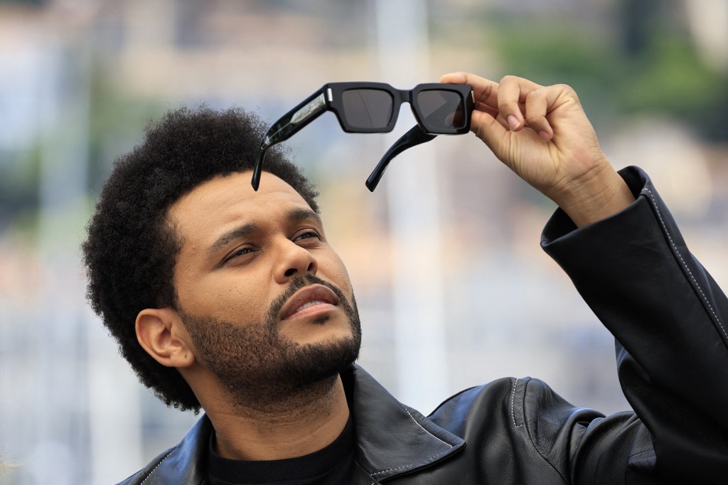 The Weeknd: Στην κορυφή του Billboard 200 με το «Hurry Up Tomorrow» (vid)