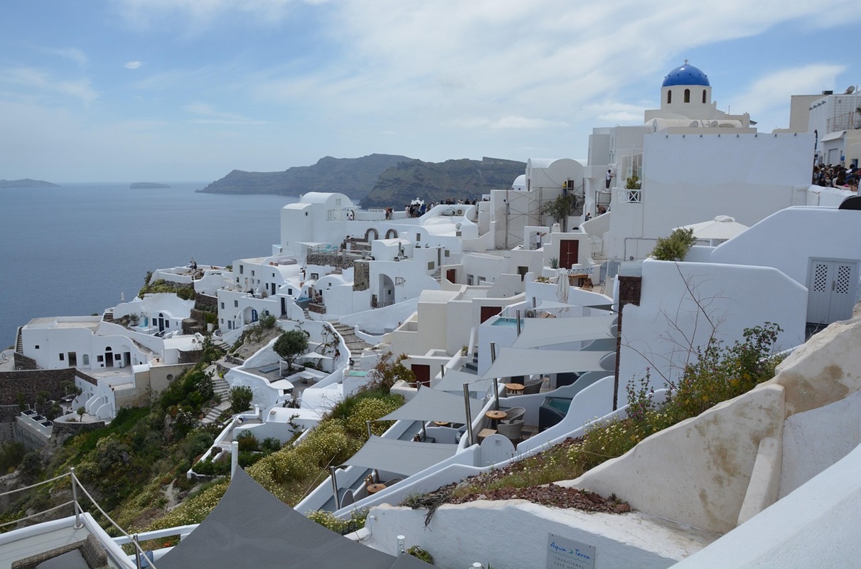 Οι σεισμοί στην Αμοργό και τη Σαντορίνη θέτουν σε επιφυλακή τις αρχές