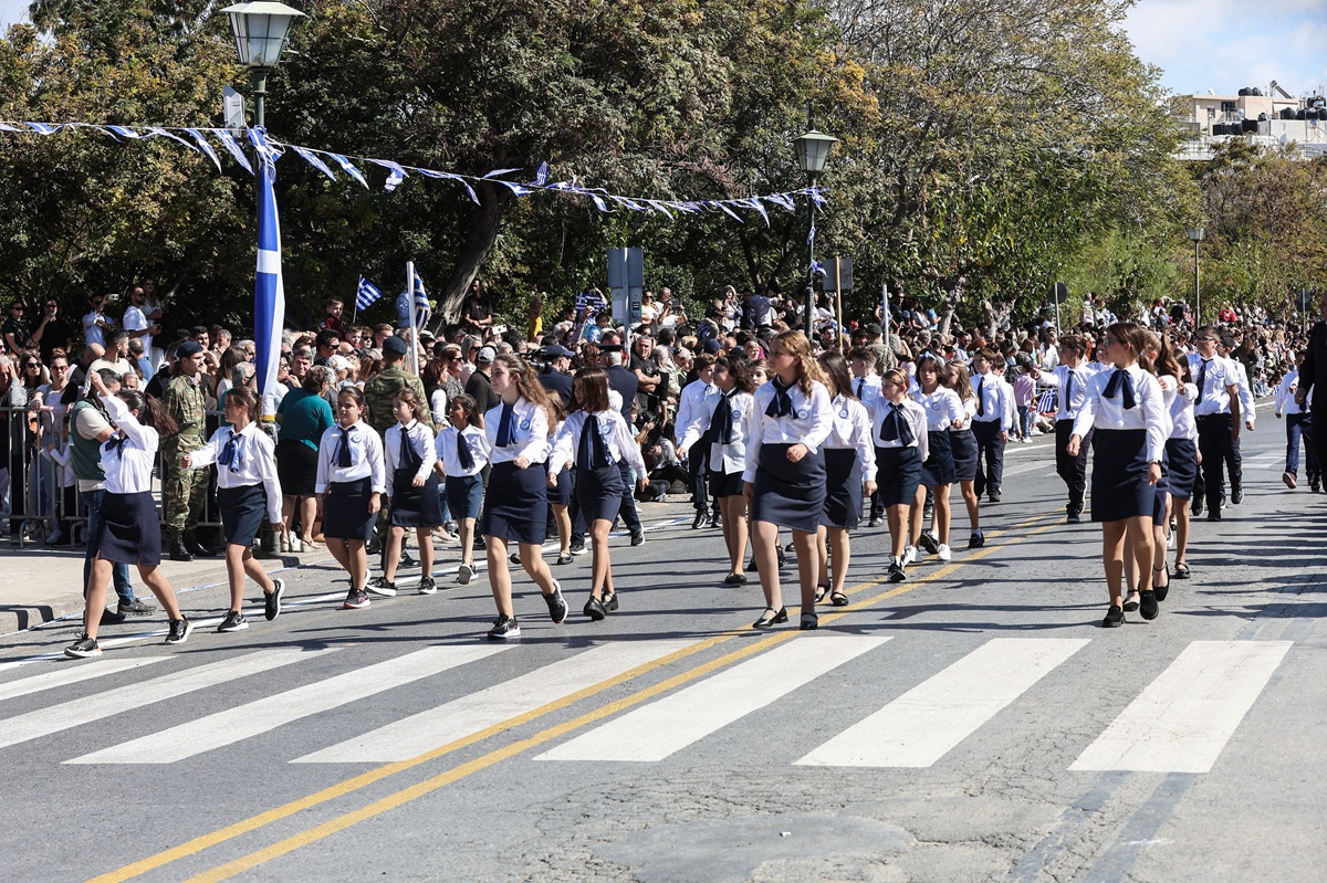 Αθήνα: Κυκλοφοριακές ρυθμίσεις Δευτέρα και Τρίτη λόγω παρελάσεων