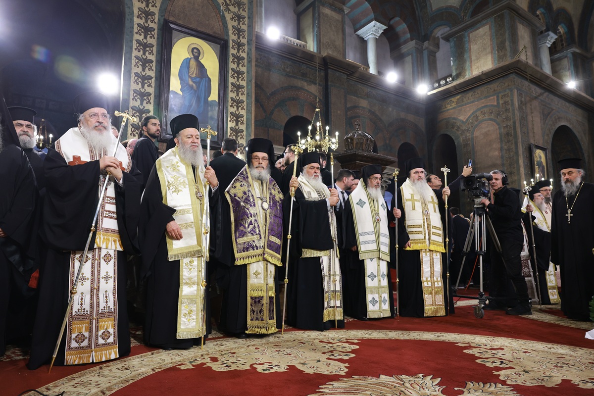 Θεσσαλονίκη: Συγκίνηση στην κηδεία του πρώην Μητροπολίτη Άνθιμου