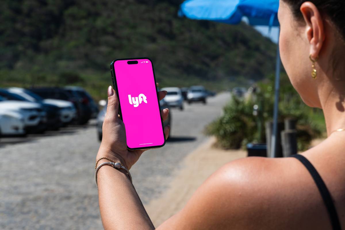 H Lyft «εισβάλλει» στην Ευρώπη εξαγοράζοντας τη FreeNow